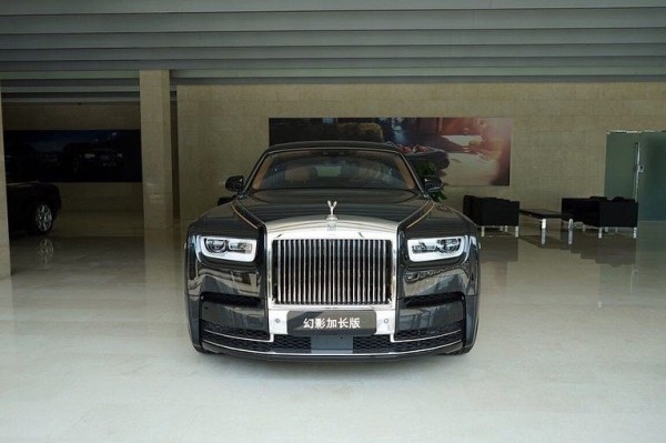 劳斯莱斯幻影加长版现车非凡气度一见倾