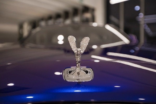 劳斯莱斯魅影实拍展示 奢华外观及内里