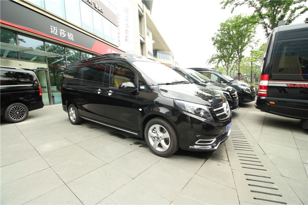 浙江台州2019年奔驰v260最新行情报价 电话15088779054
