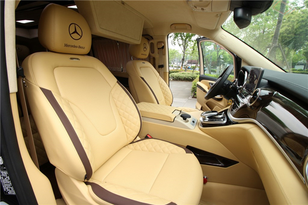浙江台州2019年奔驰v260最新行情报价 电话15088779054