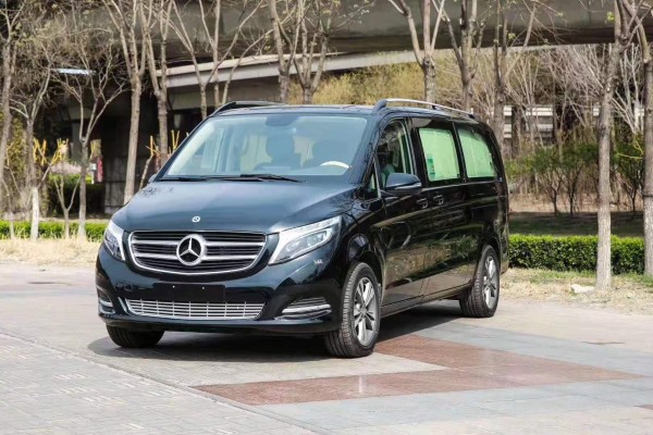 2019款奔驰V250整车进口内饰改装