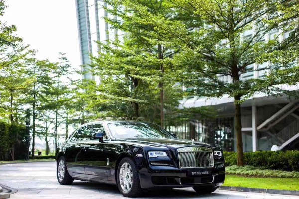 2019款劳斯莱斯古斯特加长版特价现车促