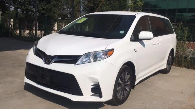 2020款丰田塞纳经典商务多功能用车