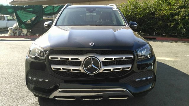 2020款奔驰GLS450 天津港现车报价行情