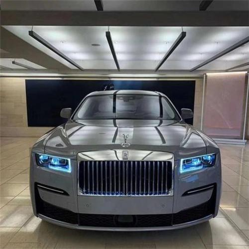 劳斯莱斯古斯特现车陆续现车惊喜心动价