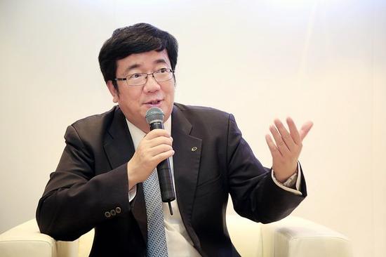 盘点车界大佬在2015吹破的牛皮和放飞的卫星