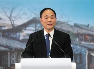 盘点车界大佬在2015吹破的牛皮和放飞的卫星