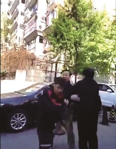 万虎厂老总_万虎三轮车
