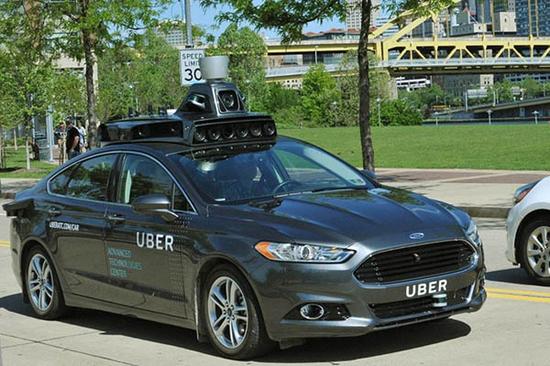 去年五月首度曝光的Uber自动驾驶汽车——福特蒙迪欧 去年五月首度曝光的Uber自动驾驶汽车——福特蒙迪欧