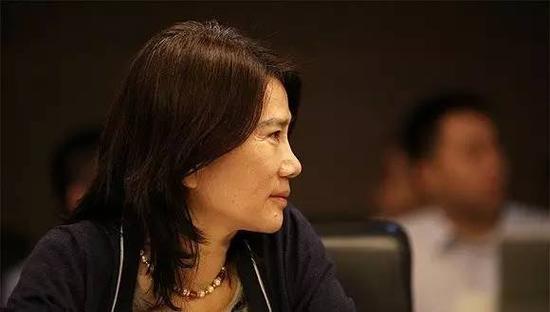格力电器董事长兼总裁董明珠 格力电器董事长兼总裁董明珠