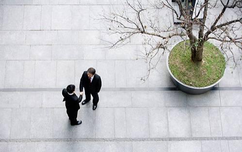 惊曝:吉利要收莲花?厉害了舒服哥!