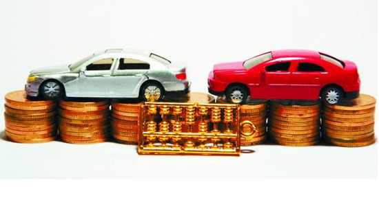 汽车金融,贷款购车,汽车金融,贷款买车,宝马汽车金融,上汽通用汽车金融 每到春节,买房买车总是饭桌上的热门谈资。记者发现,随着年轻消费群体成为购车主流,贷款购车的消费理念也逐渐变为主流消费观。