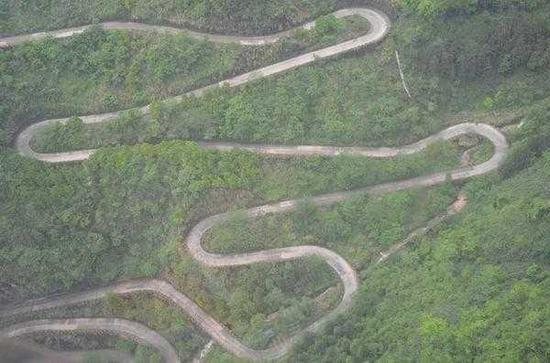 秋名山危险何在?为啥五菱宏光却成不败神话