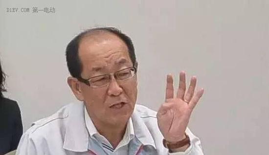 丰田汽车公司专务、Mirai研发总工程师田中义和透露,未来丰田会不断在燃料电池车方面有产品布局。 巨头要在燃料电池车动真格了 中国如何拆招