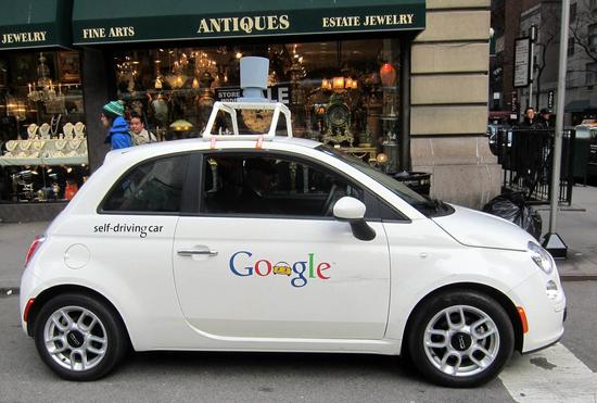 谷歌自动驾驶成功“拉客” 测试面临挑战