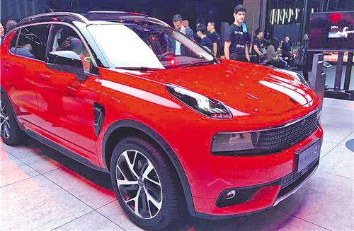 自主品牌,2017上海车展,自主品牌高端品牌 吉利全新品牌领克LYNK&CO01准量产车型首次亮相上海国际车展。