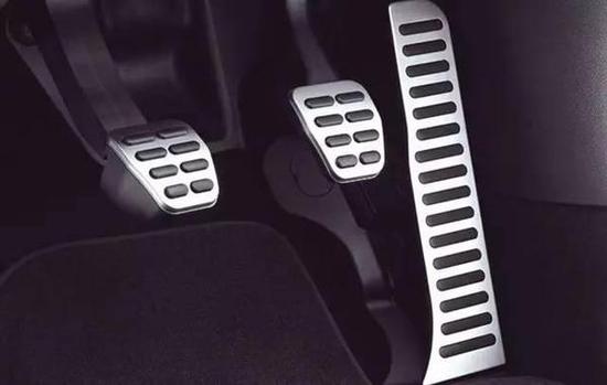 误踩油门的真凶就是它!