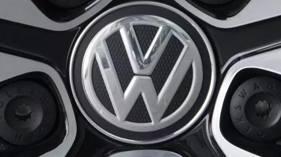 ,大众电动汽车,大众与特斯拉 大众拟2025年销售100万辆电动汽车 超越特斯拉