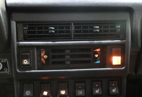 神车!售价14万连个收音机都没有