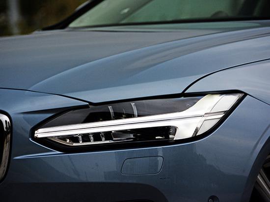 成功签约Jordan Brand的郭艾伦与什么车最搭-图7