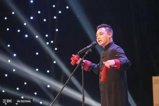 西游乐队主唱周飞