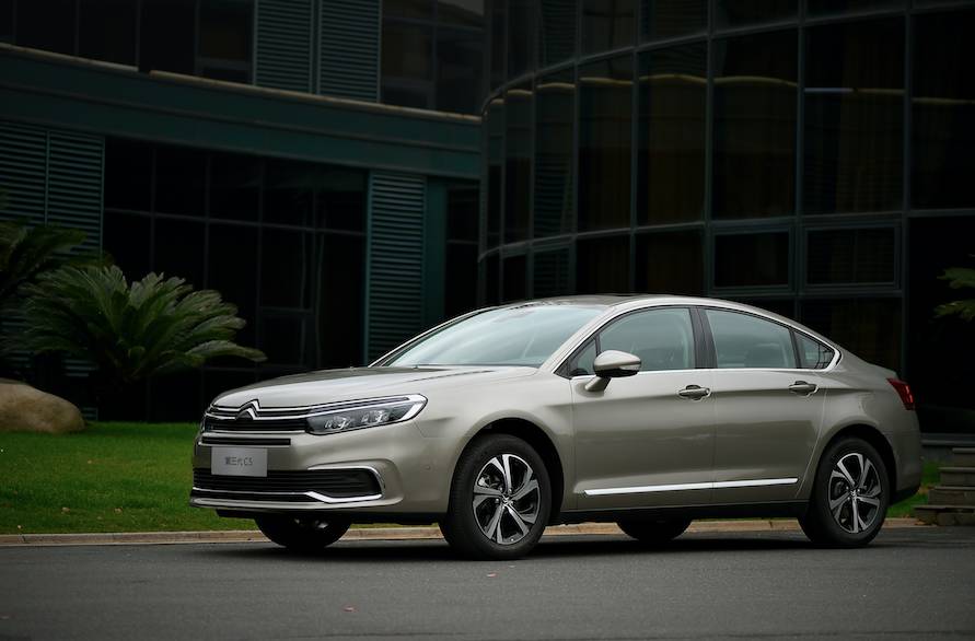 称赞这台车为“舒适王”,或者也不为过