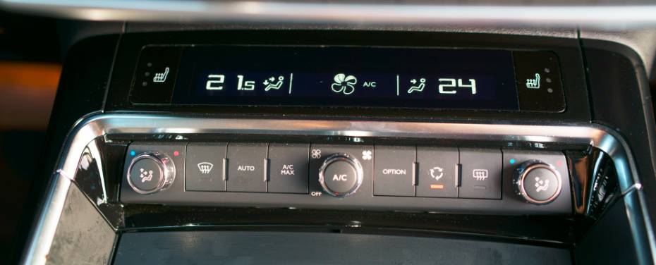 没毛病!这就是辆开着舒服坐着也舒服中级车