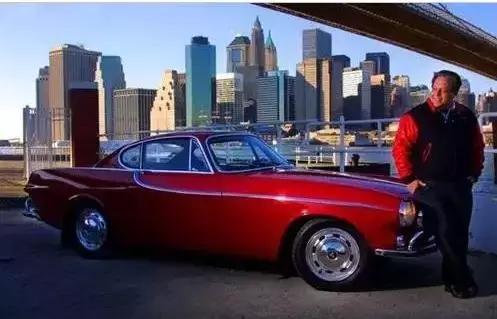 (1966年的沃尔沃P1800S,行驶里程超过480万公里,目前世界上最长记录保持者)