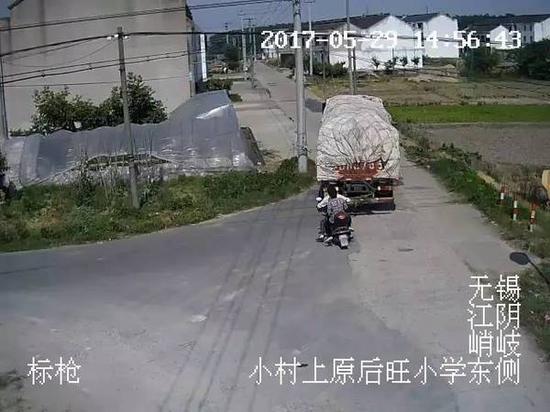 男子生前最后10秒,监控还原令人不寒而栗