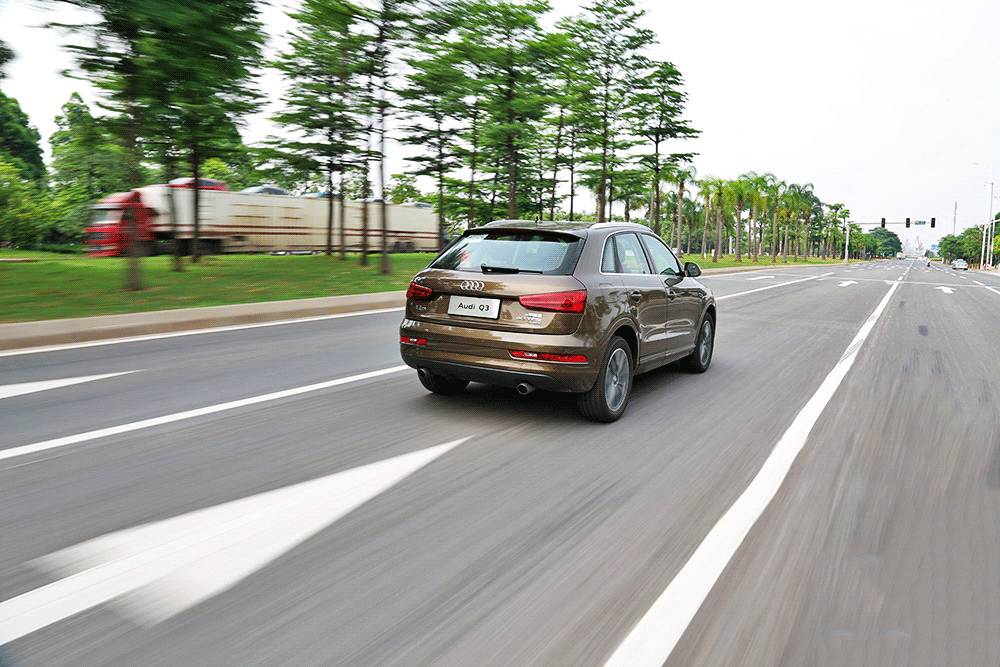 7秒破百的德系SUV,连女司机都说好开,难怪一直这么火!