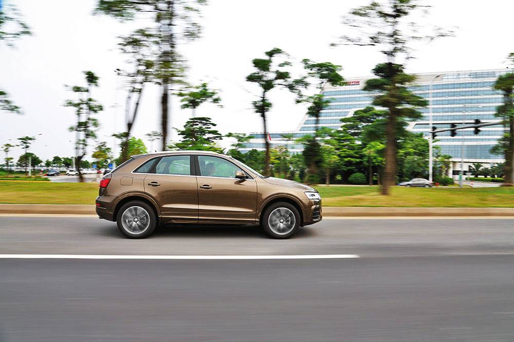 7秒破百的德系SUV,连女司机都说好开,难怪一直这么火!