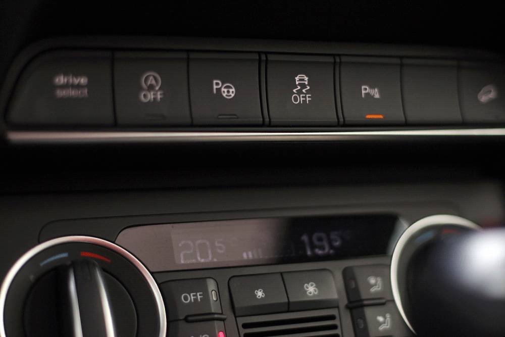 7秒破百的德系SUV,连女司机都说好开,难怪一直这么火!