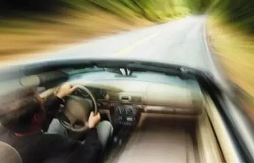 别再说错话了! 80迈80码到底等于多少公里/小时?