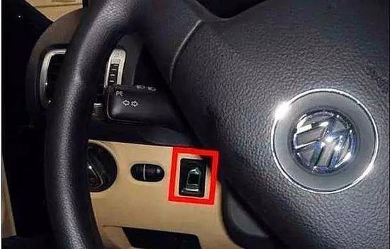 车里安上这个小装置,再也不怕朋友来借车