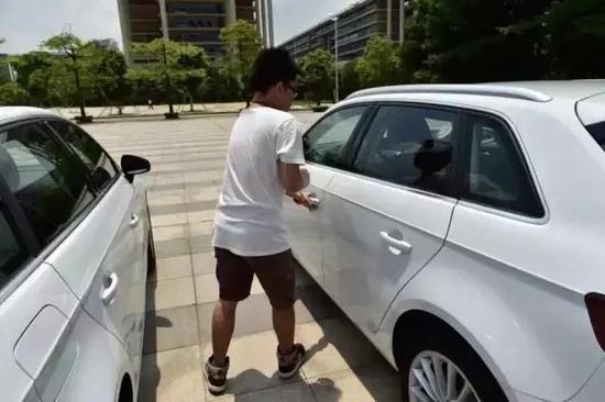 夏季开车高温如何快速给车内降温！