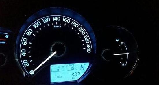 加油加“半箱”还是“一箱”哪种更伤车？