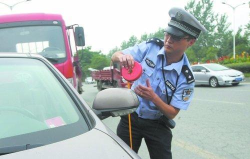 一个标志 让车主多赔9万 车主都忽略了这个标志!