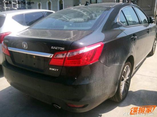 曝长安睿骋1.5T最新谍照 采用230T尾标