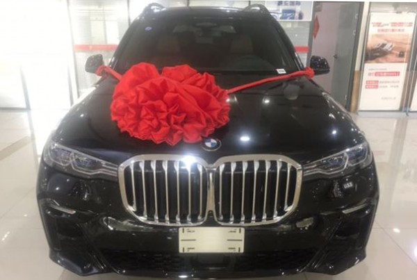 2020款宝马X7M运动全新升级惠民报价