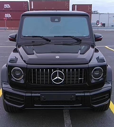 2019款奔驰G63限量版 本月预定优惠更多