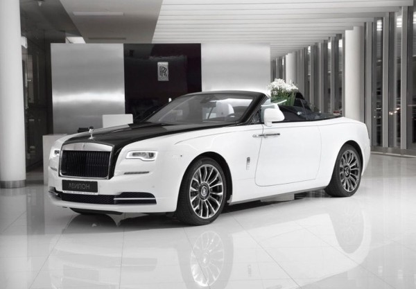 2020款劳斯莱斯曜影豪华现车优惠全国