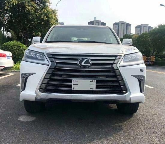 20款雷克萨斯LX5700展位优惠促销