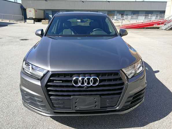 2018款奥迪Q7科技版天津港现车促销优惠