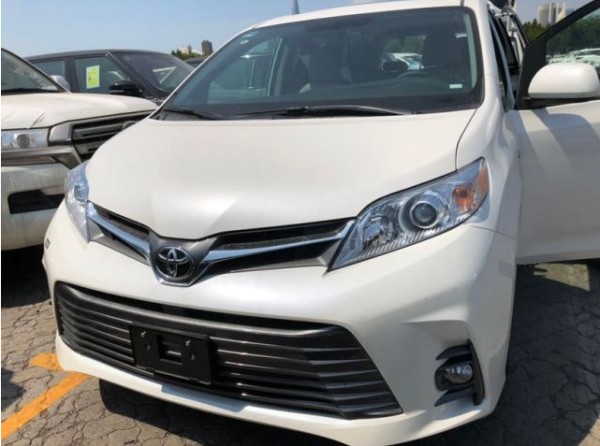 2020款丰田塞纳九月畅销订车送万元装饰