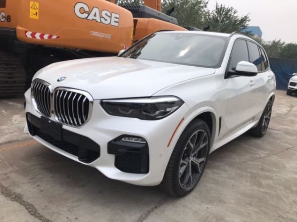 2019款宝马X5天津港平行进口现车优惠中