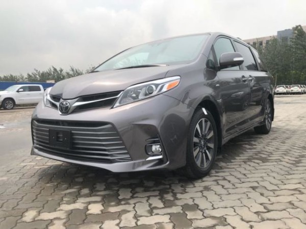 20款丰田塞纳天津港平行进口促销售全国