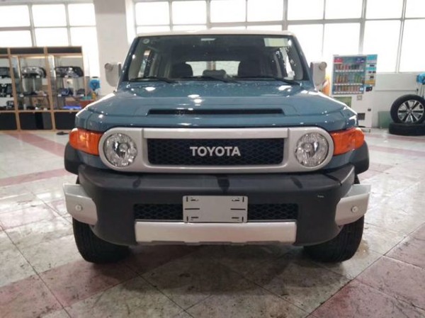 20款丰田酷路泽FJ两气八气囊配置行情