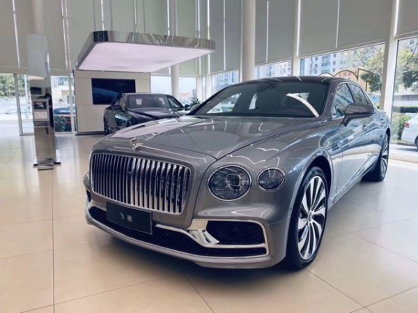 20款宾利飞驰W12限量版 特惠价分期酬宾