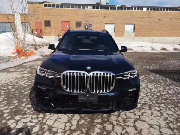 2019款宝马X7豪华SUV促销优惠抢购