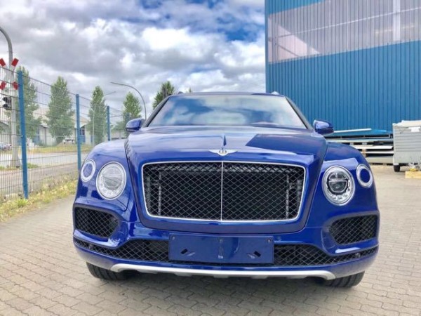 2019款宾利添越4.0L V8调校优惠力度大